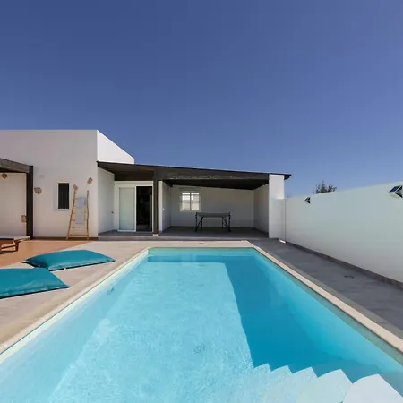 Mayantigo بيت للعطل